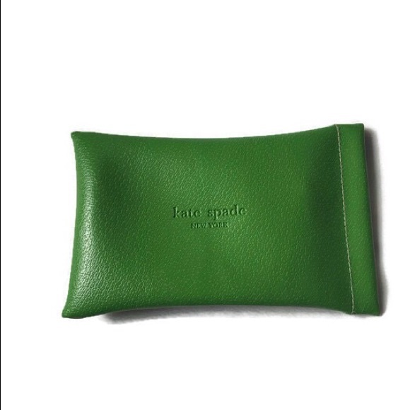 kate spade Accessories - Kate Spade Green Case